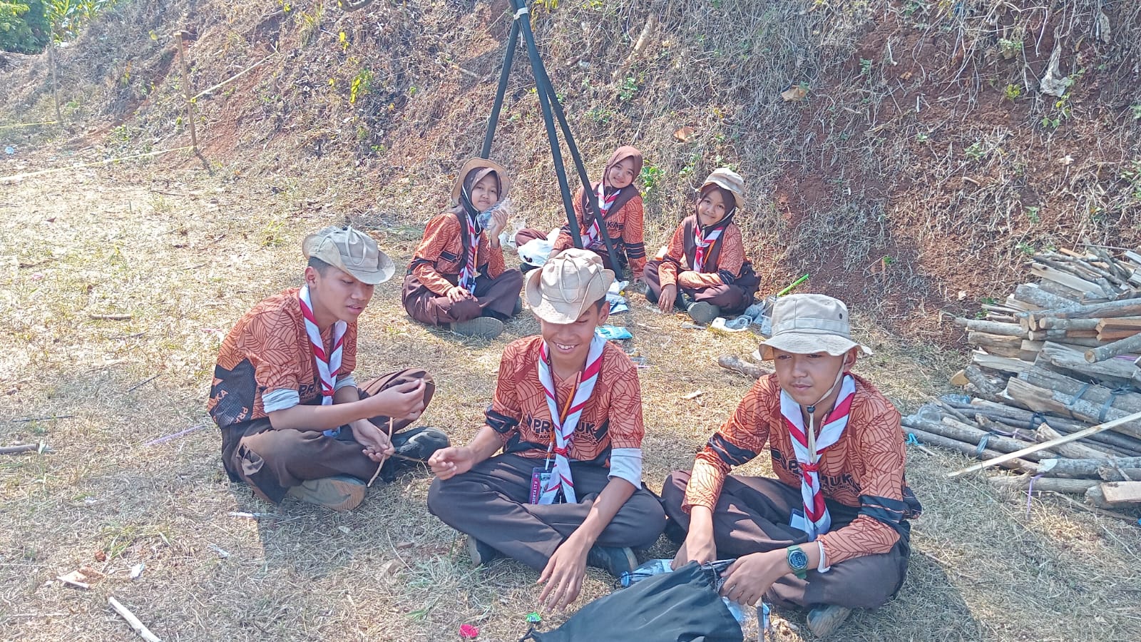 Adu Ketangkasan Tali dan Air, Sabilurrosyad Tampil Percaya Diri di LT2 Kwarran Jatinagara